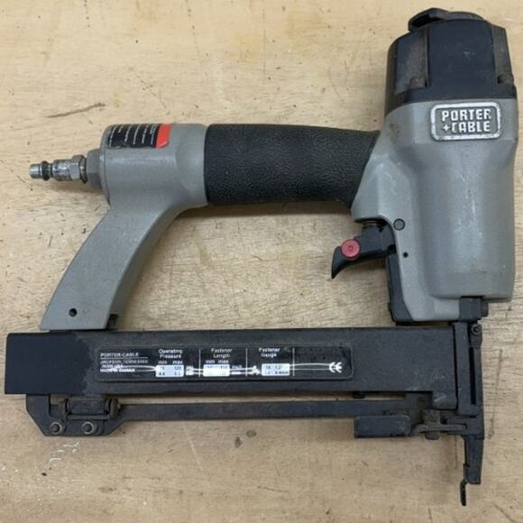 Porter Cable NS150A 1/4" Narrow Crown Stapler Kit Used - Picture 1 of 6